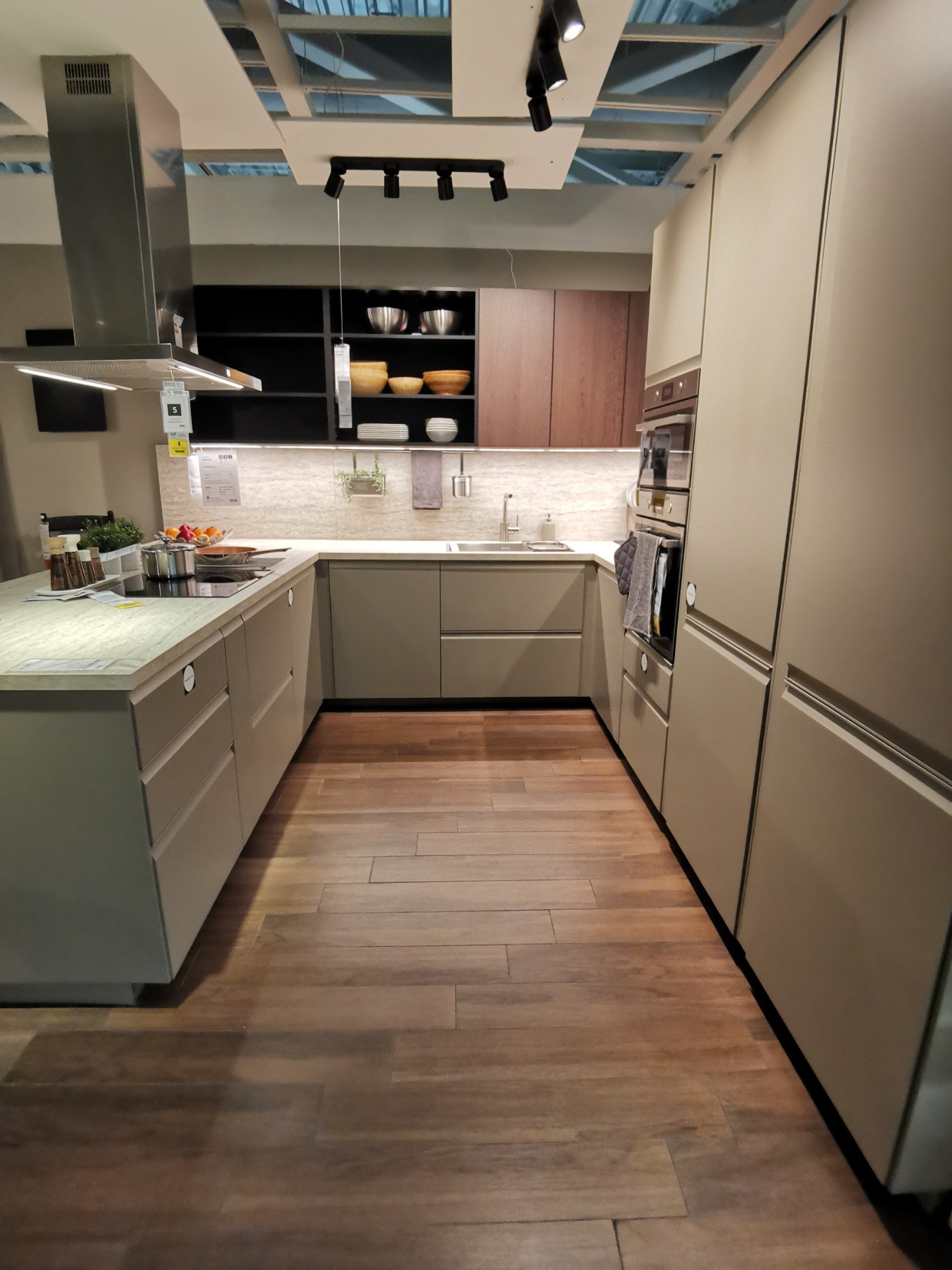 Maximizing Space Utilizing a UShaped Kitchen Layout